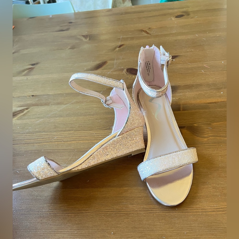 Nin Pink Glitter size 4